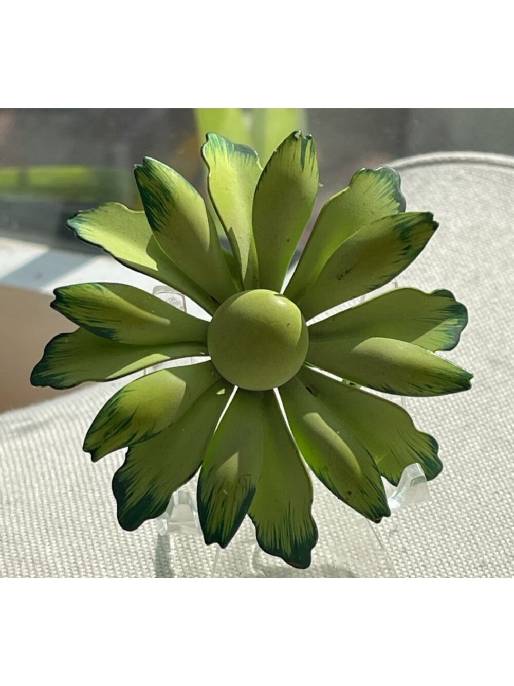 Vtg 60s Retro Green Enamel Flower Power Brooch Pop Art Pin